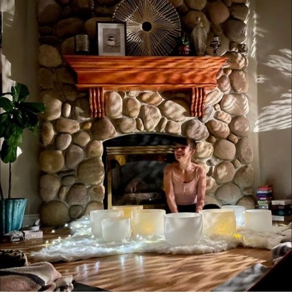 Meet your Posher, Rochelle - Picture 1 of 1